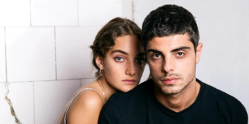 ირაკლი კვირიკაძის და ელენე მახარაშვილის ოჯახი დაინგრა – ელენეს ახალი რჩეული უსიმპათიურესი მუსიკოსია – ნახეთ ფოტოები