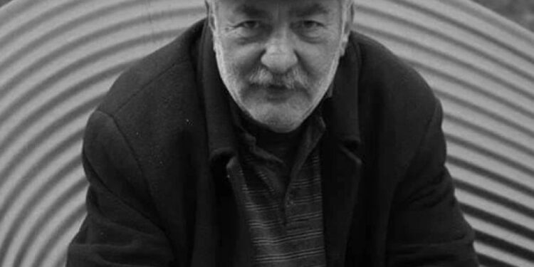 ტრაგედიები არ წყდება… – გარდაიცვალა ცნობილი ქართველი რეჟისორი, ვერ წარმოიდგენთ ვინ