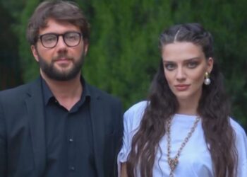 “ნოე როგორ გგავს” – როგორ გამოიყურება ნოე სულაბერიძის ვაჟი, რომელიც ცნობილ მამას ძალიან ჰგავს
