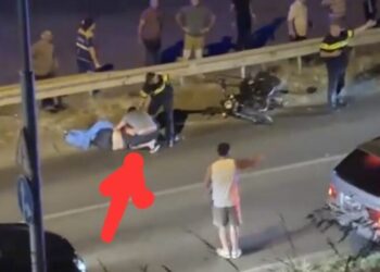 თბილისის ზღვის ასახვევთან მოხდა საშინელი ავარია, რომელსაც ჩემი შვილის მეგობარი გოგონა შეეწირა, ჩემს შვილს კი მარცხენა ფეხის ამპუტაცია დასჭირდა… ვეძებ გამვლელ ბიჭს, რომელიც…“ – ავარიაში დაშავებული პირის მამა მიმართვას ავრცელებს