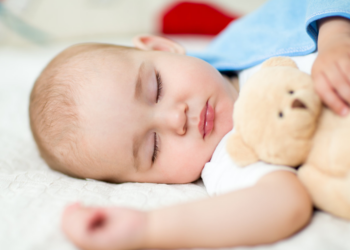 ბავშვის ძილის ოქროს წესი ერთი ქართველი დედისგან – სანამ ეს არ ვცადე ბავშვი ღამეში 3-4 ჯერ იღვიძებდა