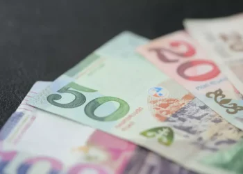 ვალუტის კურსი შეიცვალა! – რამდენ ლარად შეიძენთ დოლარს და ევროს?