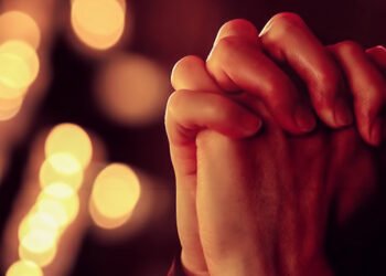 ძლიერი ლოცვები, რომელიც ყველაზე მძიმე წუთებში დაგეხმარებათ