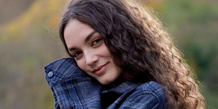 ნახეთ, როგორ გამოიყურება ბინა, რომელიც ნანუკა სტამბოლიშვილს “ცეკვავენ ვარსკვლავებში” გამარჯვებისთვის გადასცეს