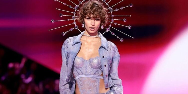 რა თანხა გამოიმუშავა მატილდა გვარლიანიმ Victoria’s Secret-ის ჩვენებაზე?