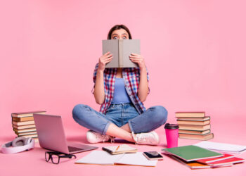 დიდი ცვლილებები განათლების სისტემაში, მცირდება როგორც სკოლის, ისე უნივერსიტეტში სწავლის წლები, ვის ექნება 10 000 ლარიანი ხელფასი?