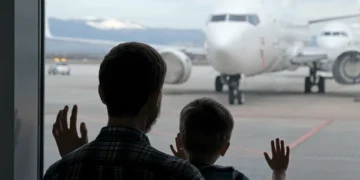 ,,ყველა მგზავრმა ჩათვალა, რომ ეს კაცი ბავშვის მამა იყო, ვერავინ იფიქრებდა, რომ მას შეეძლო ასე მოქცევა