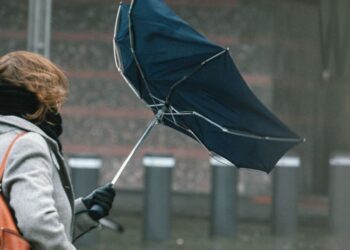 ამინდის მკვეთრად გაუარესდება! – ძლიერი ქარი, ელჭექი და წვიმა – რომელ რიცხვებში იქნება უამინდობა?