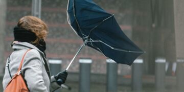 ამინდის მკვეთრად გაუარესდება! – ძლიერი ქარი, ელჭექი და წვიმა – რომელ რიცხვებში იქნება უამინდობა?