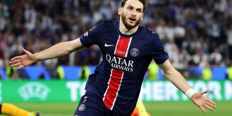 რა შეფასება მიიღო კვარაცხელიამ ტოტენჰემის წინააღმდეგ?