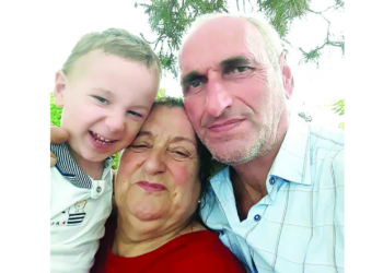 ქალბატონი ნათელა – მსოფლიოში ერთ-ერთი ხანდაზმული დედა – ,,ის მანუგეშებს, რომ ჩემი მეუღლე ძალიან ბედნიერი წავიდა“