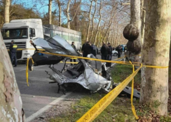 ცნობილია 22 წლის ახლაგაზრდის ვინაობა რომელიც ახლახანს ავარიას ემსხვერპლა – ,,ჯერ ევაკუატორს შეეჯახა, მოსრიალდა და შემდეგ ტრაილერს დაეჯახა”