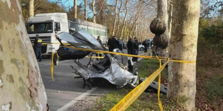 ცნობილია 22 წლის ახლაგაზრდის ვინაობა რომელიც ახლახანს ავარიას ემსხვერპლა – ,,ჯერ ევაკუატორს შეეჯახა, მოსრიალდა და შემდეგ ტრაილერს დაეჯახა”