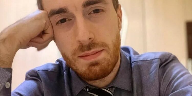 „მაგარ რაღაცას გასწავლით“ – „ფეხის გაკვანძვის“ მიზეზს გიორგი ღოღობერიძე განმარტავს