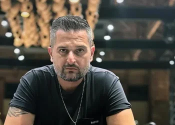 ,,20 წუთის განმავლობაში იყო ბასლას საფლავზე არსად მიდიოდა“ – რა კადრები ვრცელდება ლაშა ბასლანძის საფლავიდან?