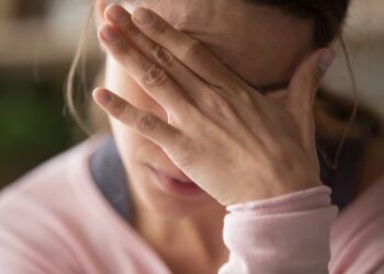 „უკვე 7 თვეა მშია!… ემიგრანტებო, არ დაბრუნდეთ სამშობლოში!“ – იმედგაცრუებული ქალბატონის წერილი უცხოეთში მყოფ ემიგრანტებს