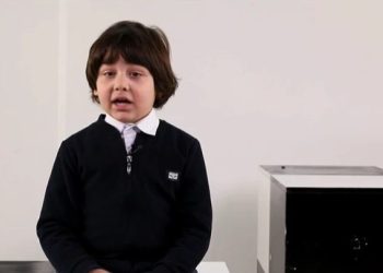 🎥 გაიცანით 6 წლის ქართველი ვუნდერკინდი, რომელიც უმაღლესი მათემატიკით არის გატაცებული