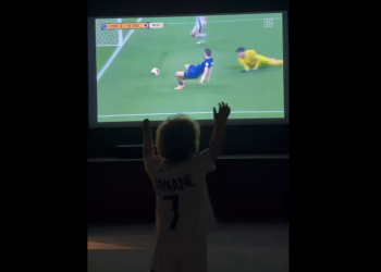 პატარა დამიანეს უსაყვარლესი რეაქცია, როდესაც კვარამ ფინალში გოლი გაიტანა