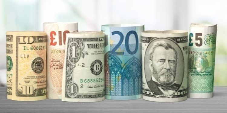 ვალუტის კურსი შეიცვალა – რამდენ ლარად შეიძენთ დოლარს და ევროს?