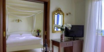 3 ადგილი სახლში, სადაც კატეგორიულად არ შეიძლება სარკის დაკიდება