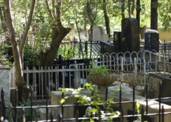 სასაფლაოზე ამ ნიშნებს ყურადღება უნდა მიაქციოთ