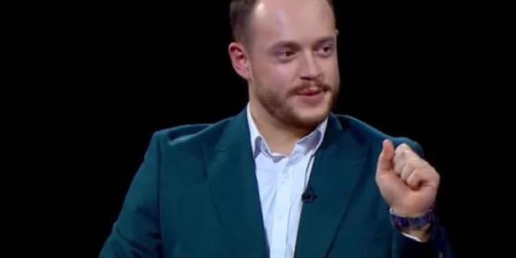 ,,ცოტაღა დამაკლდა, სცენაზე გული არ წამსვლოდა” – რას ყვება ჯგუფ „ურსას“ სოლისტი, გიორგი ძოწენიძე