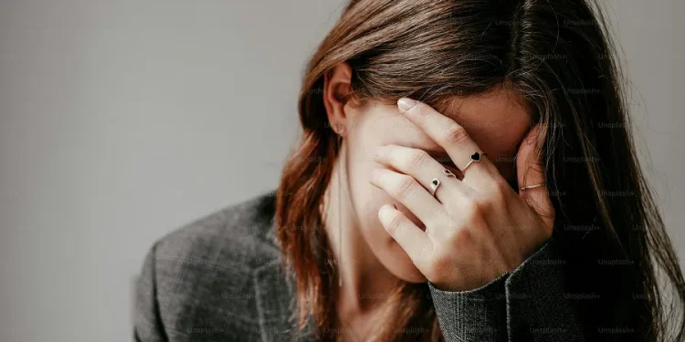 ,,აბორტის ფული მაგიდაზე დამიდო დედამისმა, სახლიდან გავაგდე და ის ფულიც სახეში მივაყარე. ბიჭს ცოლი მოაყვანინა… ორსულობის გამო, დედაჩემმა მცემა კიდეც, მამაშენი მოგკლავსო” – 1 000 დოლარად გაყიდული ჩვილის დედის ემოციური აღსარება