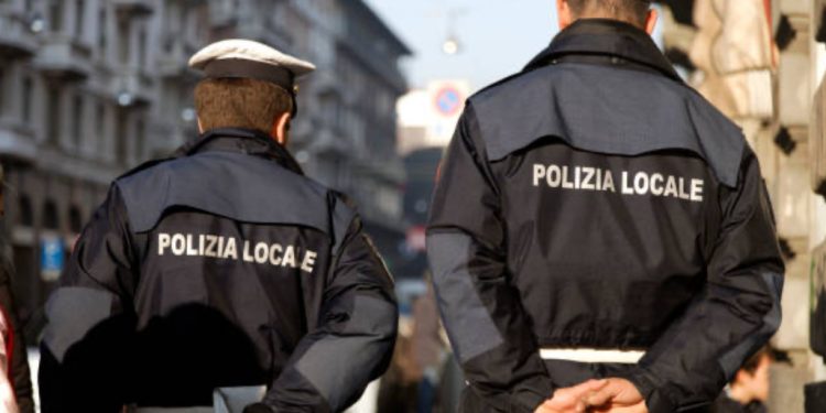 დაიწყო მისამართების შემოწმება – მნიშვნელოვანი გაფრთხილება იტალიაში მცხოვრები ემიგრანტებისთვის