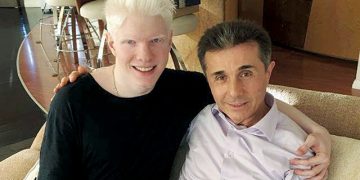 როგორ აღნიშნა ბიძინა ივანიშვილმა 70 წლის იუბილე – რა კადრებს აქვეყნებს ბერა ივანიშვილი