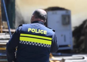 პირს, რომელმაც კასპში, დაკავების მიზნით მისულ სამართალდამცველებს ცეცხლი გაუხსნა, ბრალდება წარედგინა