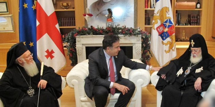 ,,მინდა ვუთხრა მათ, ვინც იმედგაცრუებული იყო ბოლო წლებში მისი სიჩუმით“ – რას წერს მიხეილ სააკაშვილი?