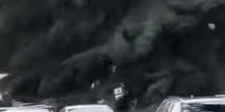 (VIDEO) ,,მგონი მოიყოლა” – ნახეთ, რა კადრები ვრცელდება თბილისიდან სადაც ძლიერი ქარია