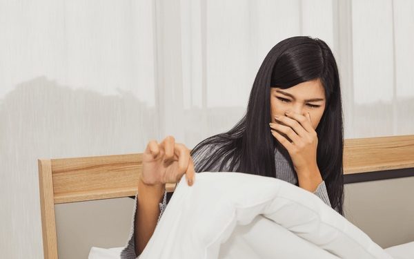 რატომ ჩნდება სახლში უცნაური სუნი და რას გვანიშნებს ეს?